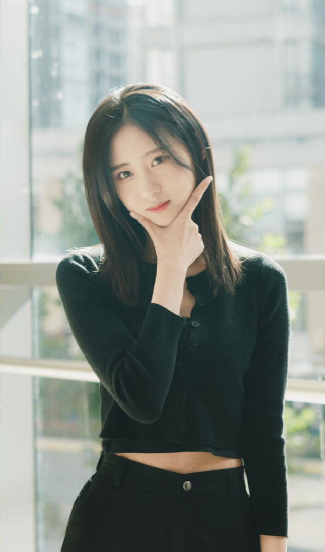 知名网红求爱不成威胁放黑料遭SNH48成员怒骂，此