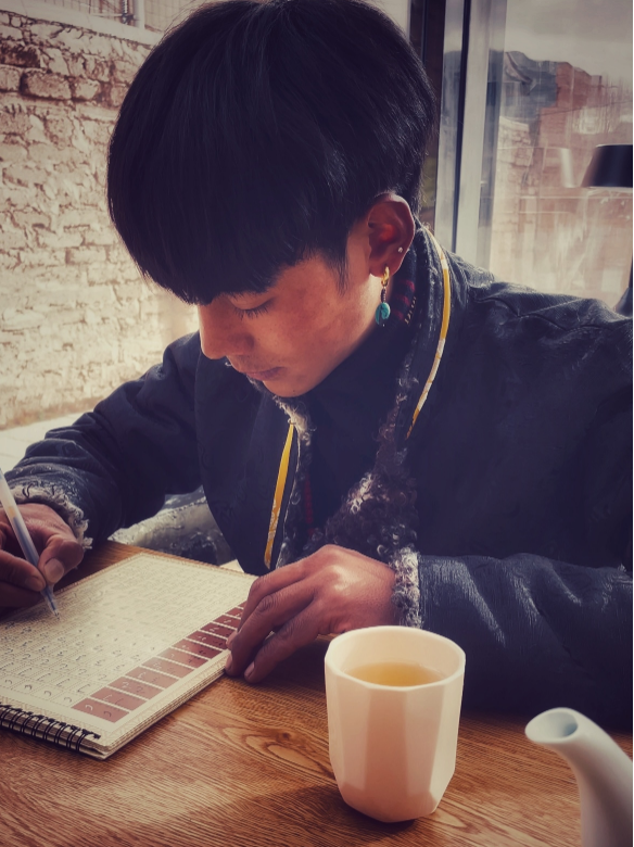 丁真走红国外评价两极化,日本称赞有魅力,韩