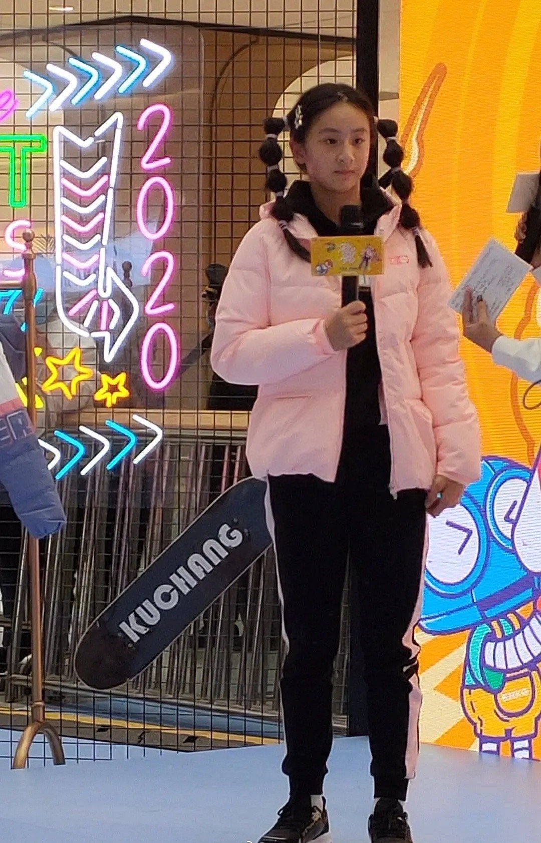 《爸哪》萌娃进入青春尴尬期,森蝶显壮生男相