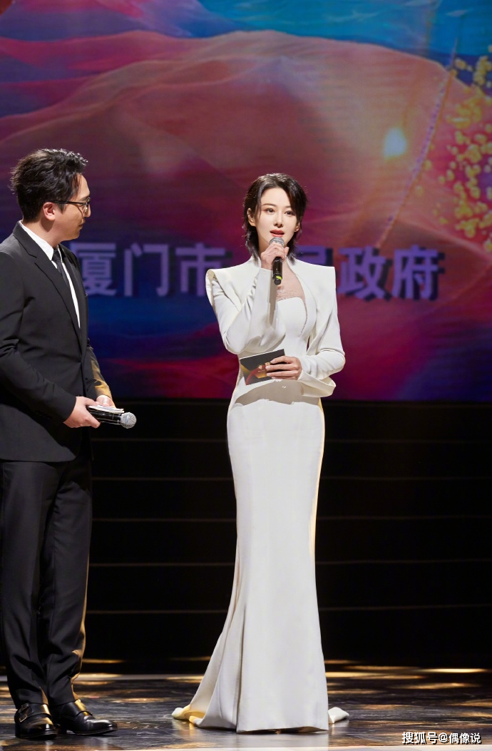 张馨予怒晒法院判决书,索要158800元侵权款,但