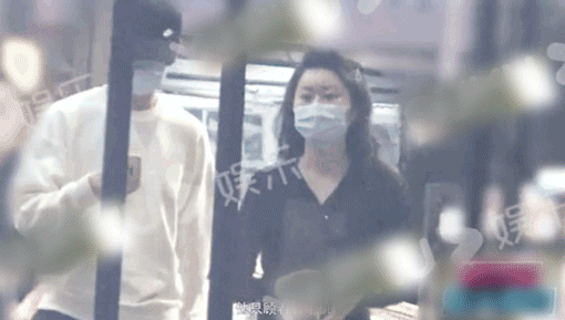 H姓小鲜肉为了事业傍富婆?出轨多次让女友吃药