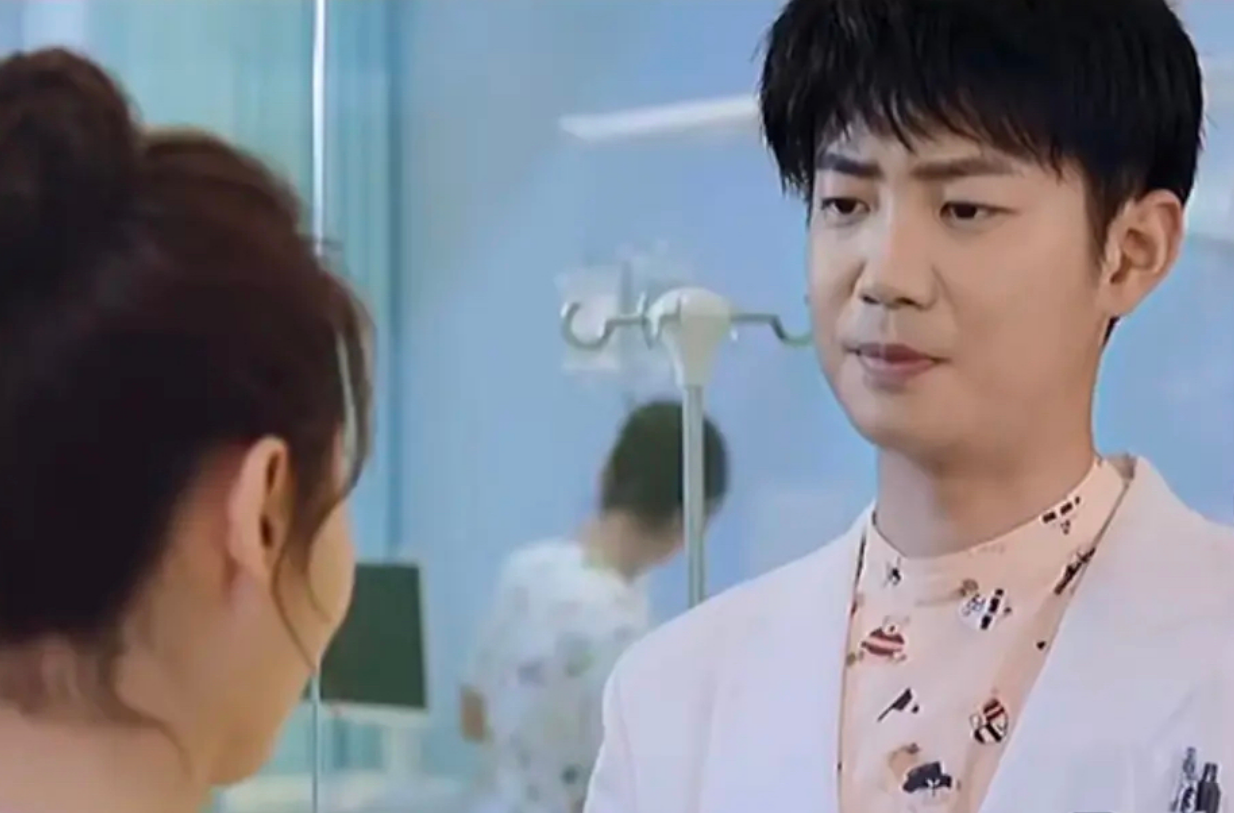 仝卓新剧被AI换脸,粉丝却没看出违和感,国产技