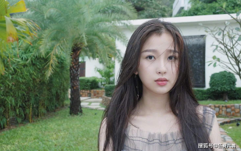 福布斯30岁以下精英榜:虞书欣刘雨昕皆上榜,选