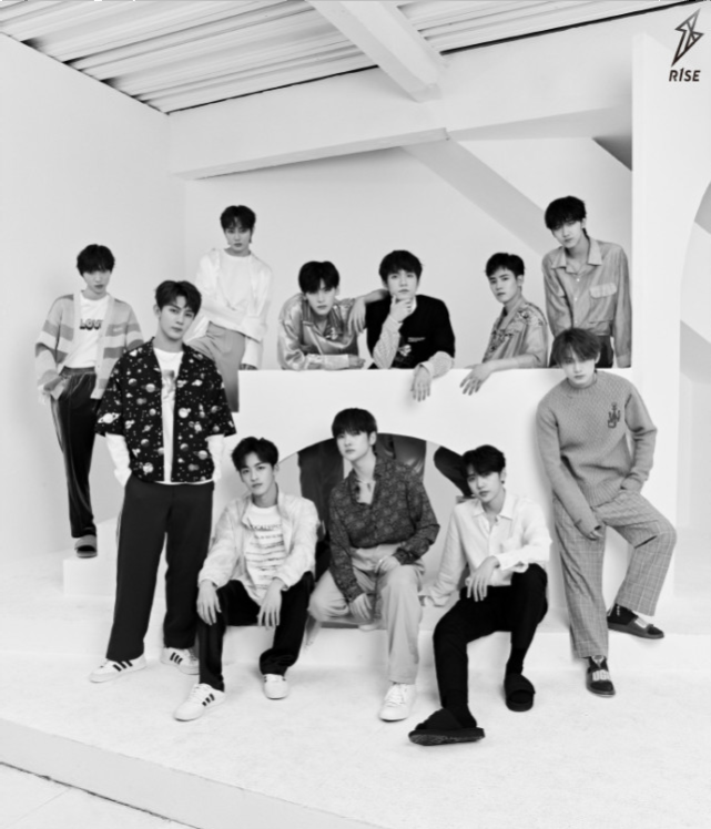 焉栩嘉女友晒接吻照曝其劈腿，R1SE团8人相继塌房