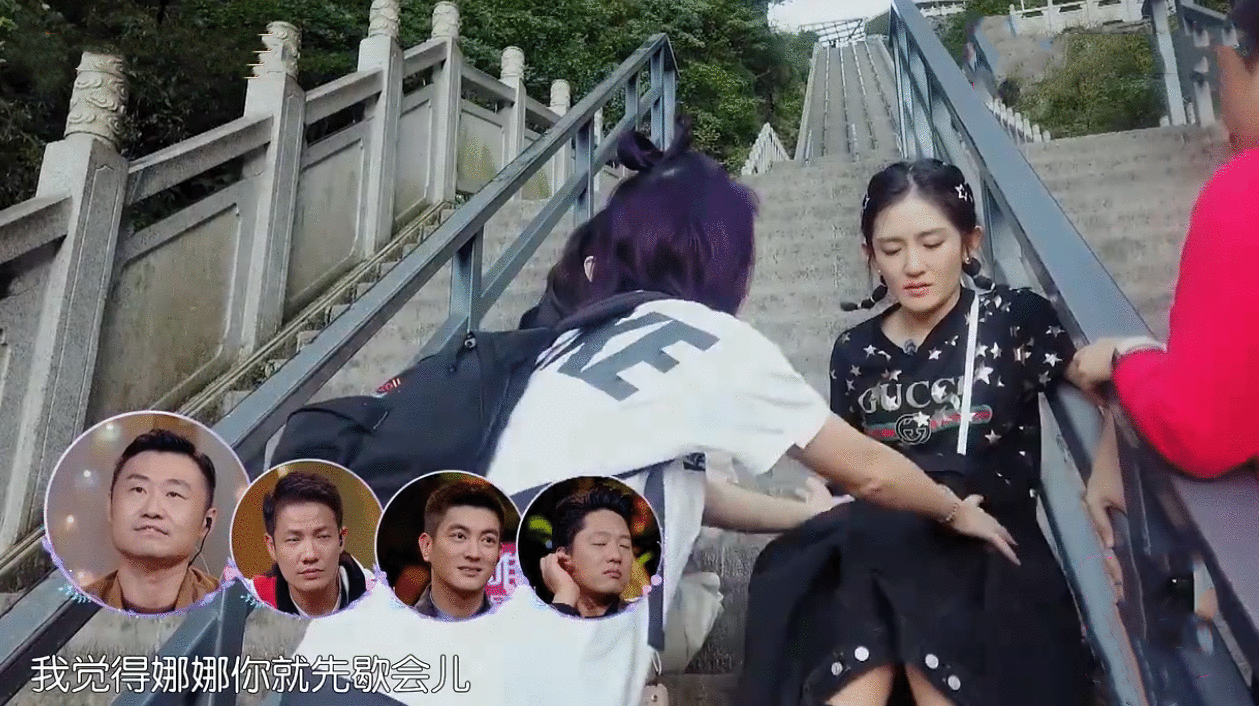 谢娜被疑怀二胎！快本穿高腰裙难掩隆起腹部，