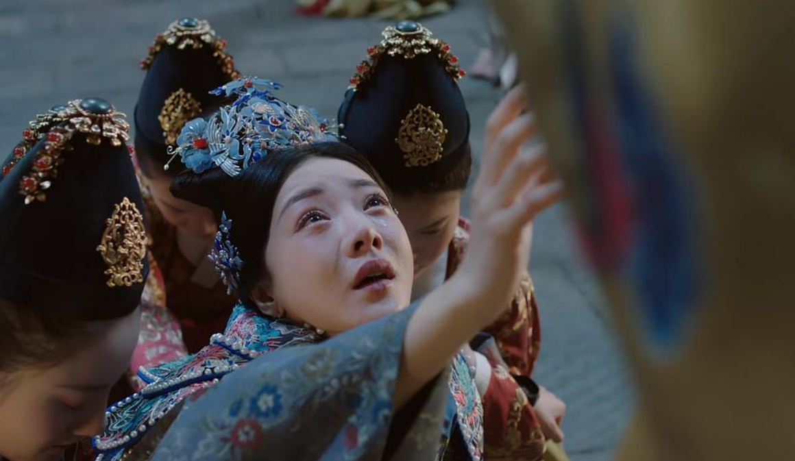 一张“豆腐皮”炸出演技派,被绑哭戏爆裂,邓