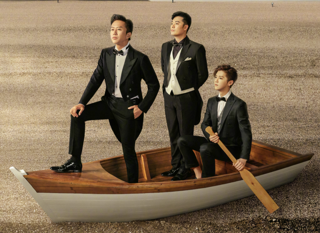 鹿晗粉丝撕《五哈》节目组,称工作人员转发谣