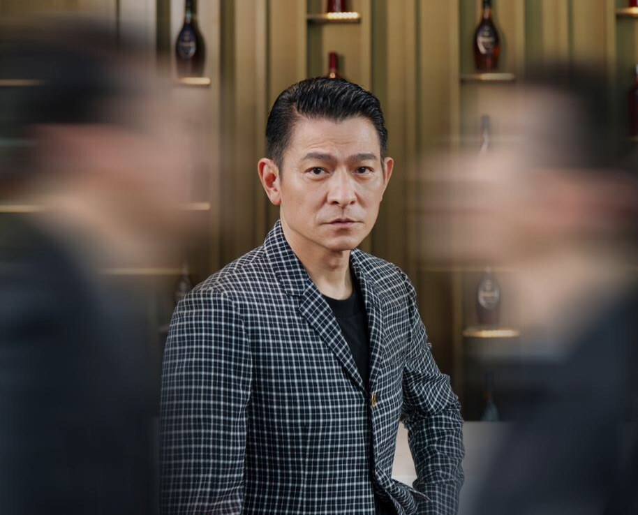 刘德华与薇娅直播，高人气把画面卡成PPT，女儿