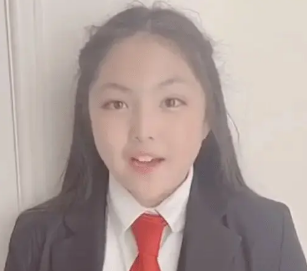 《爸哪》萌娃进入青春尴尬期,森蝶显壮生男相