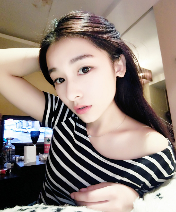 快男陆虎官宣恋情，苏醒被塞一嘴狗粮，张远在