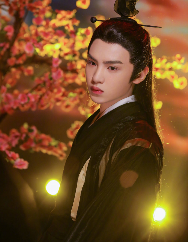 《天官赐福》将拍,胡一天黄明昊被曝已试妆,