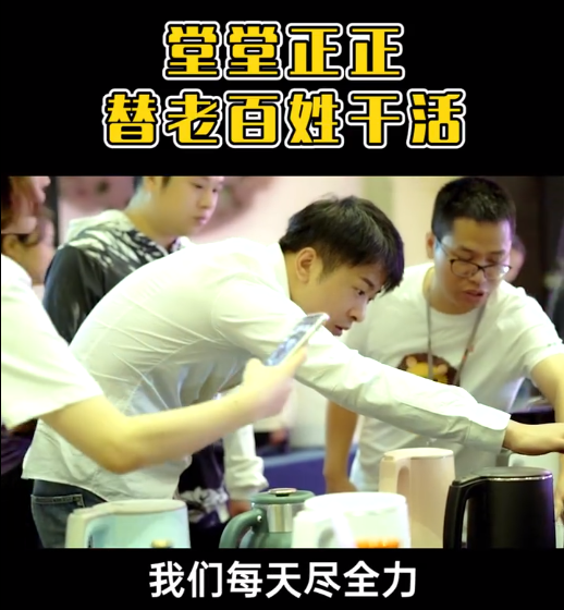 辛巴彻底凉凉！假燕窝还在调查，“家人”又因