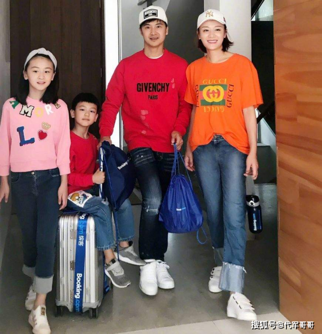 朱丹官宣二胎生“臭小子”!女明星为何难逃重