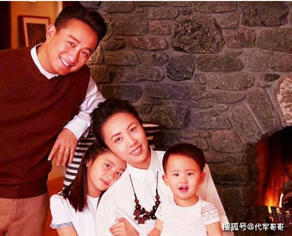 朱丹官宣二胎生“臭小子”!女明星为何难逃重