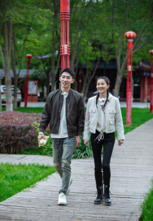 《女儿们的恋爱》张豆豆被PUA?网友分析于家翊