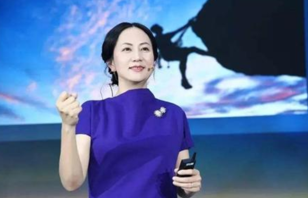 真要出道?姚安娜跳女团舞被批尴尬,网友:跟