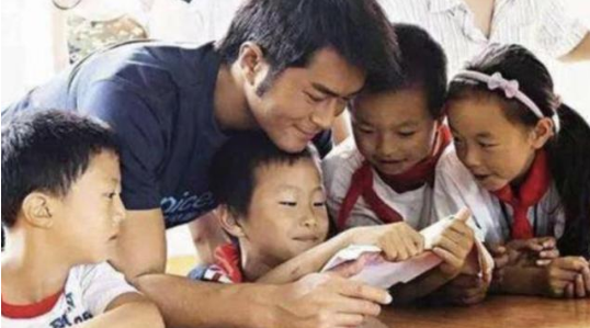 古天乐黑化竟是为了不化妆!黑了就红了,戏路