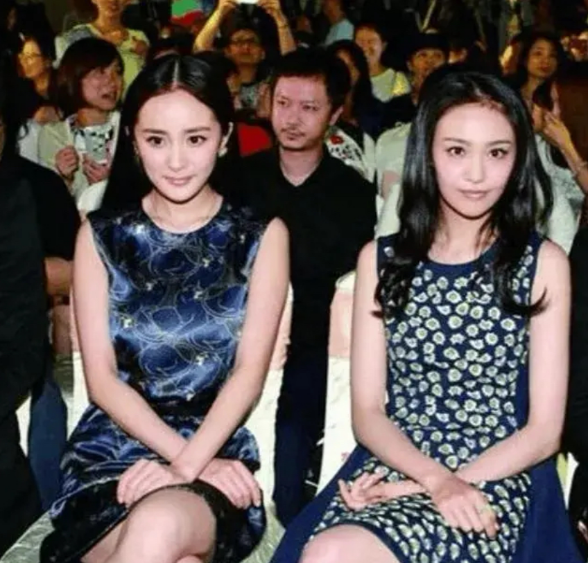 昔日偶像杨幂说拔智齿能瘦脸,郑爽却质疑,评