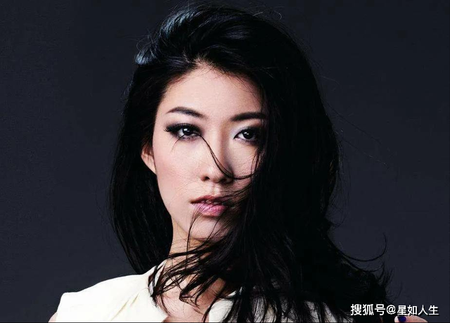 装傻?曲婉婷晒近照呼吁大家热爱地球,却不提