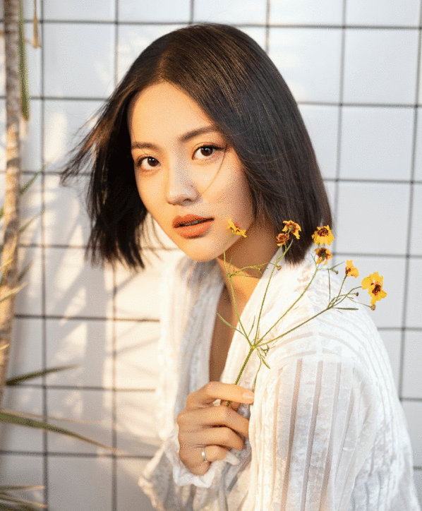 屈楚萧丑闻缠身!粉丝恨铁不成钢脱粉回踩,公