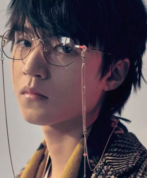 王俊凯颜值挑父母优点继承,完美避开缺点,基