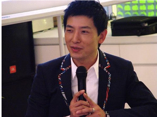 李湘才是快本元老,曾搭档多个主持,没有李湘