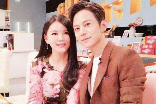 李湘才是快本元老,曾搭档多个主持,没有李湘