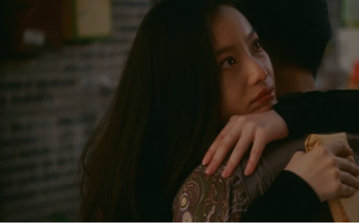 倪妮与刘德华陈道明演情侣,却和谭凯成父女?