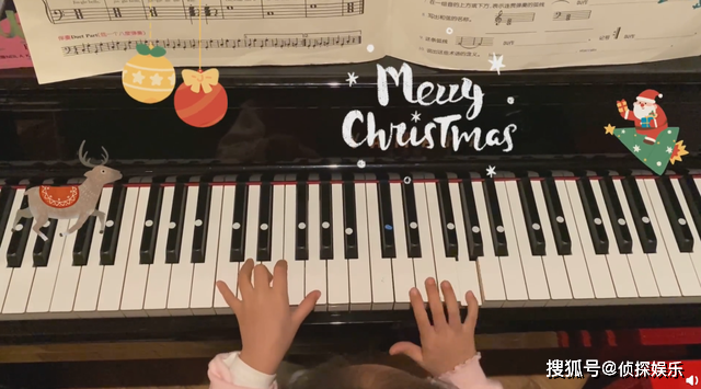 孙俪分享女儿小创意,小花用饼干拼出可爱卡通