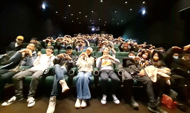 霍建华低调宠妻却被网友挖出来,为争取时间陪