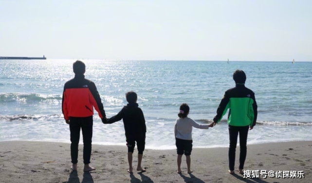 孙俪晒老公视角美照甜如少女,邓超单膝跪地为