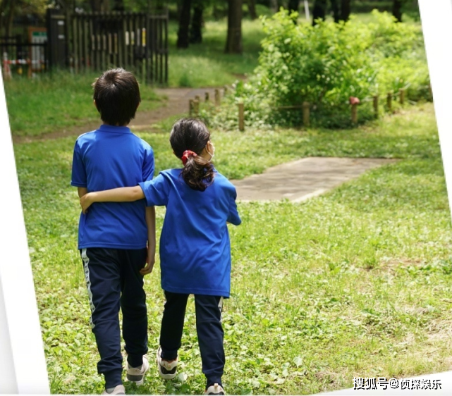 孙俪晒老公视角美照甜如少女,邓超单膝跪地为