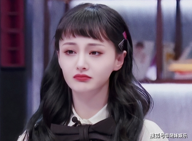 金晨粉丝忍不了了,骂郑爽“疯批美人”,没见